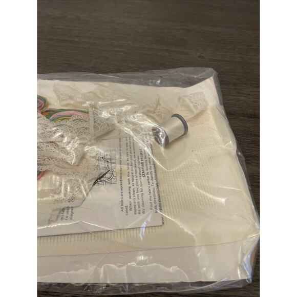 The Creative Circle cross stitch kit #0466 Springtime initial Basket Bouquet - Picture 6 of 8